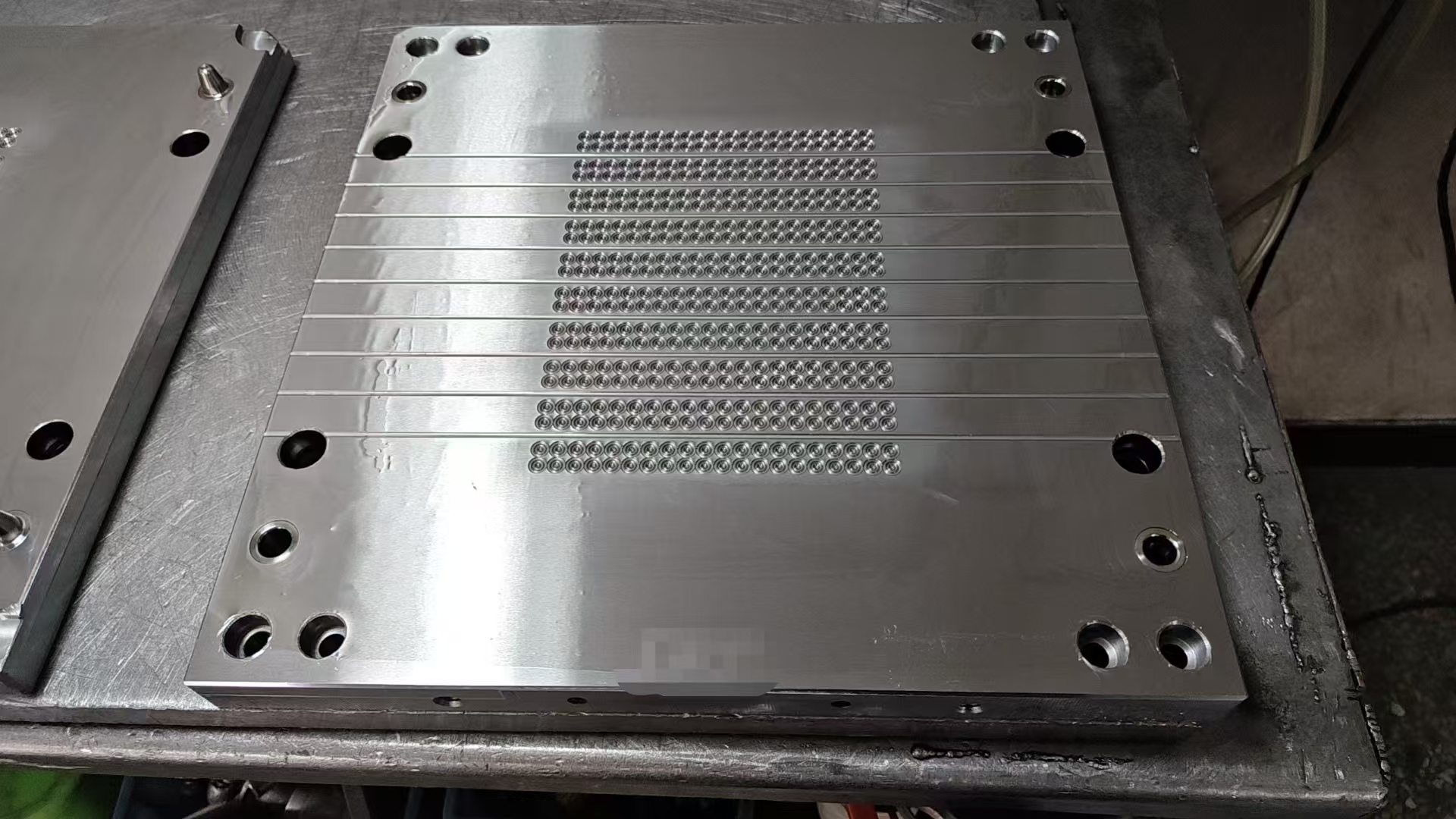 汕尾模具